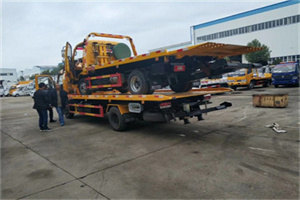 章贡同城汽车补胎