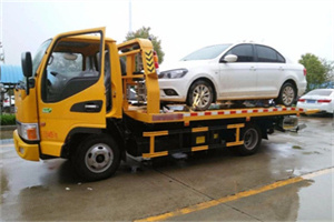 章贡附近拖车救援24小时服务热线